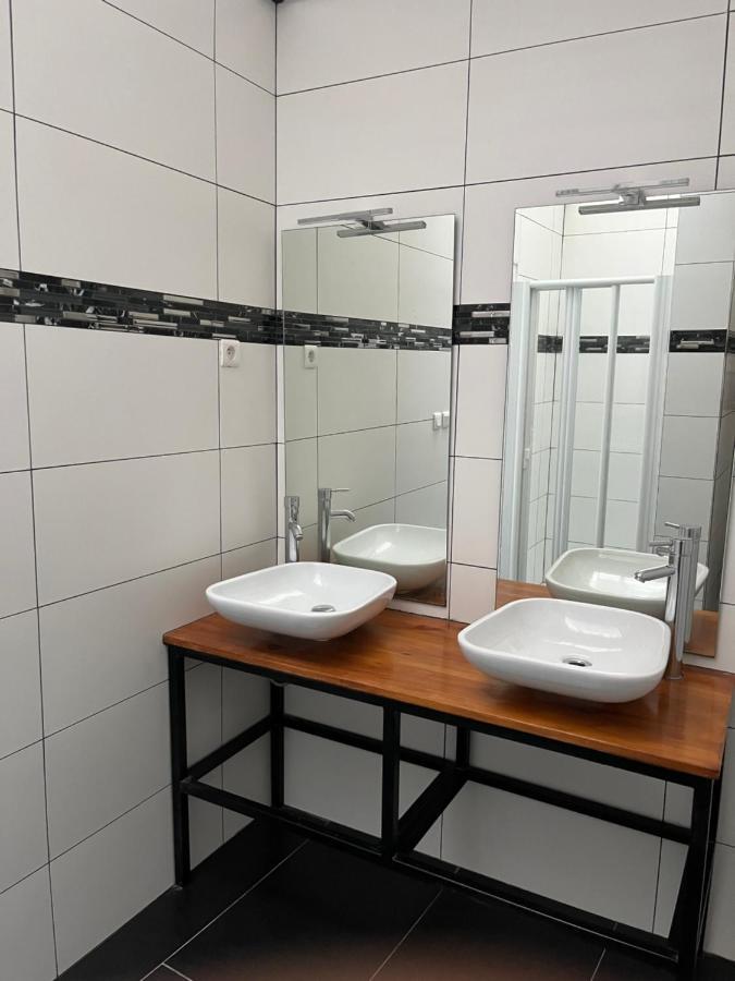 L'Appartement Sur Quai - En Face De La Criee Sète Zewnętrze zdjęcie